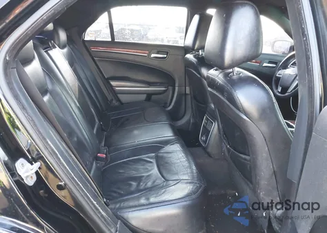 2013 Chrysler 300 Motown from USA, damaged, VIN 2C3CCAAG2DH527629